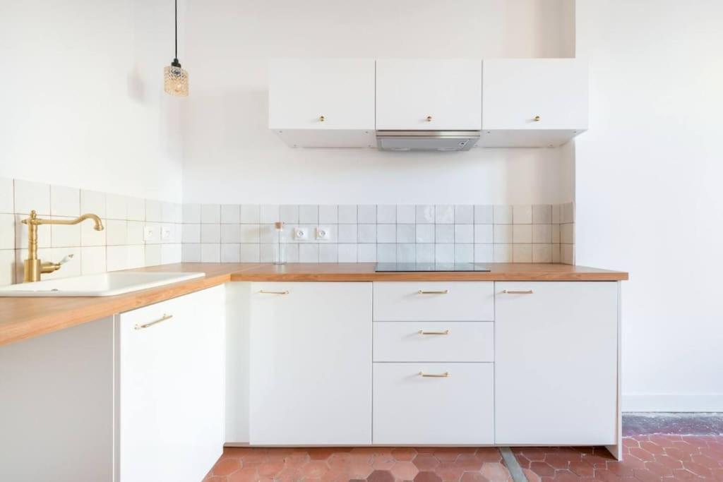 Super T2 Cosy Cours Julien 32Dam Lejlighed Marseille Eksteriør billede